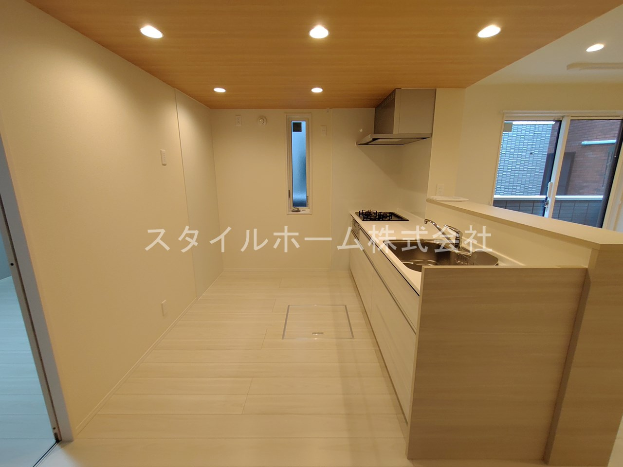 D-square東橋良町の居間・リビング