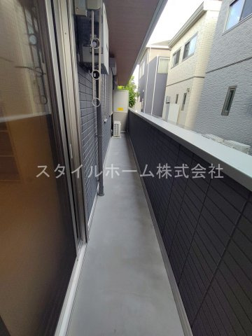 D-square東橋良町のバルコニー