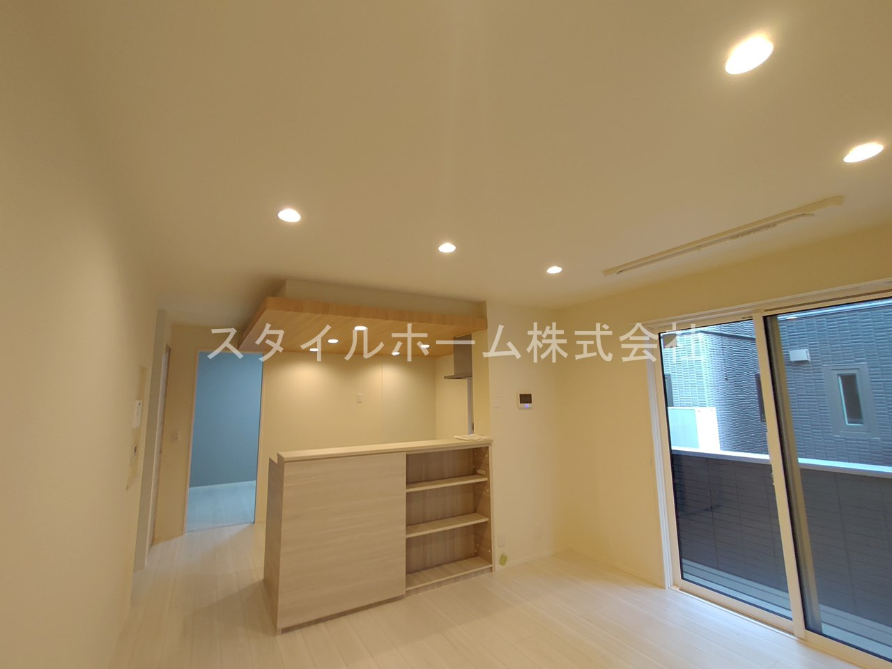 D-square東橋良町の居間・リビング
