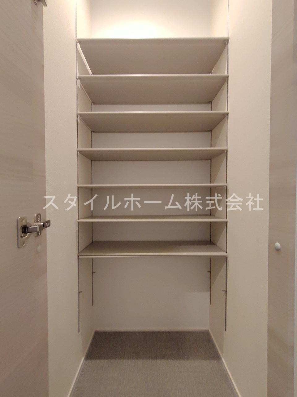 D-square東橋良町の収納