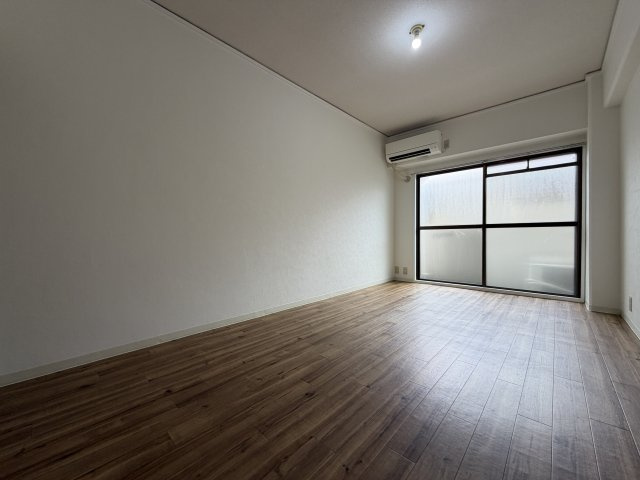 プレアール長居公園Ⅱの寝室