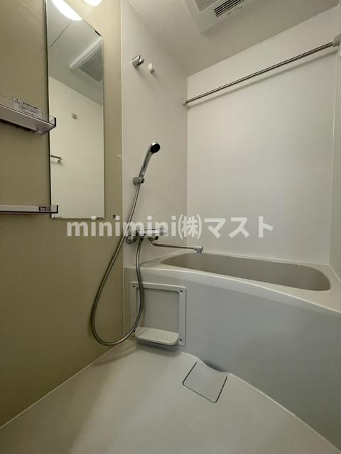 ArtizA南船場の浴室