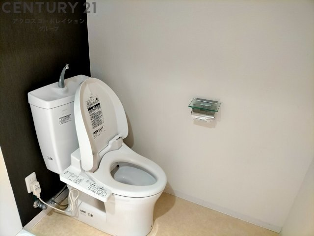 ウォシュレット付きのトイレです♪