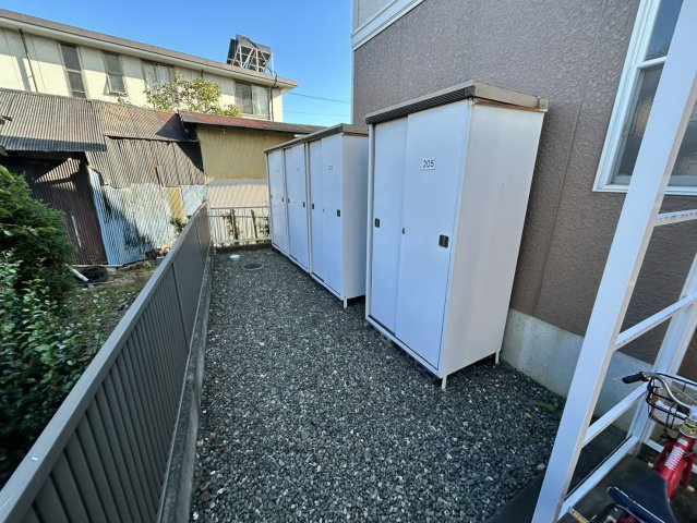 浜松市中央区和合町のアパートの設備|物置付き！