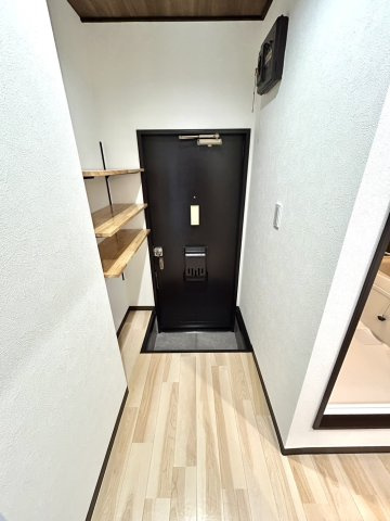 浜松市中央区和合町のアパートの玄関