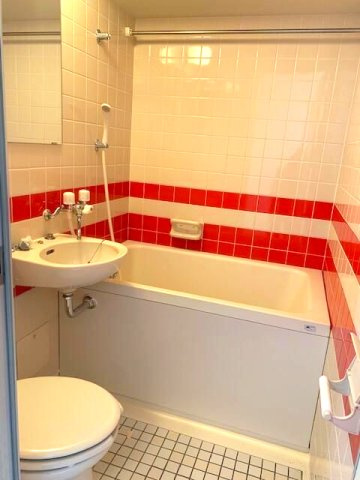 グリーンランド千葉中央ビルの浴室