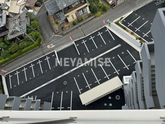 フロンティアききつⅢの駐車場