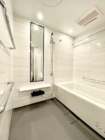 【浴室】ラクラス中野弥生町