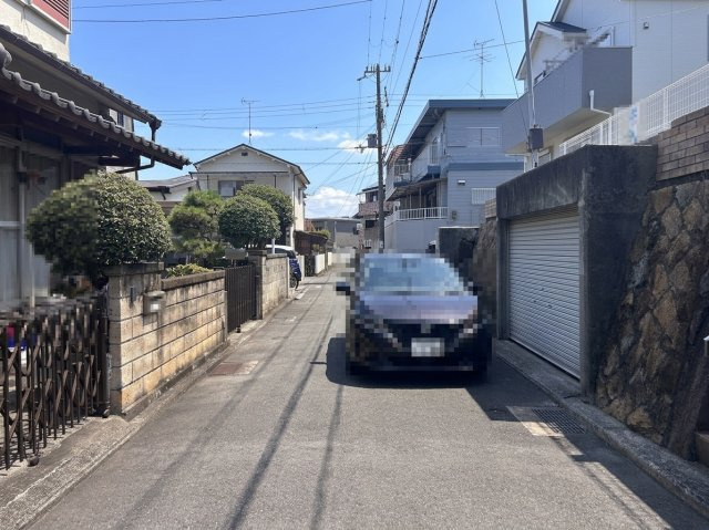 明石市魚住町清水戸建の前面道路含む現地写真