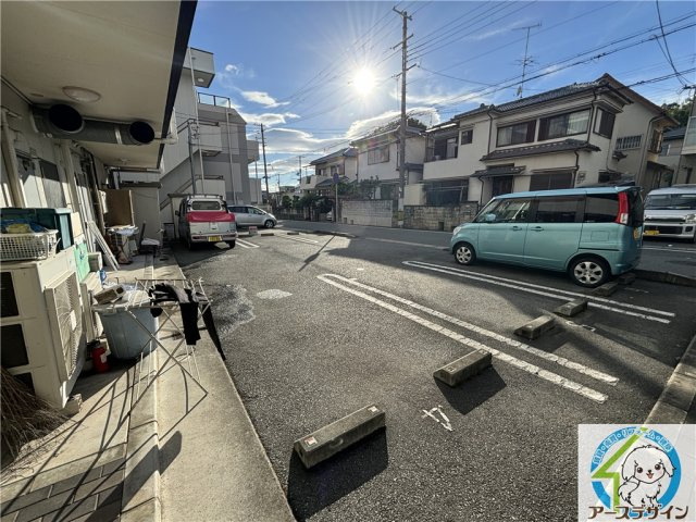 バージンブリッジの駐車場