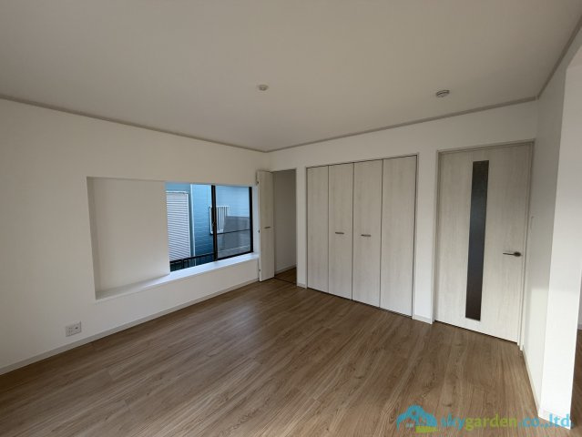 秦野市曽屋　中古戸建の洋室