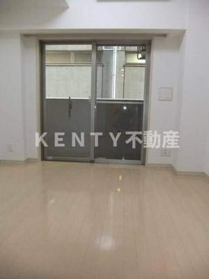 【居間・リビング】 | グランド・ガーラ五反田 | こちらの居間で趣味の時間をお楽しみください