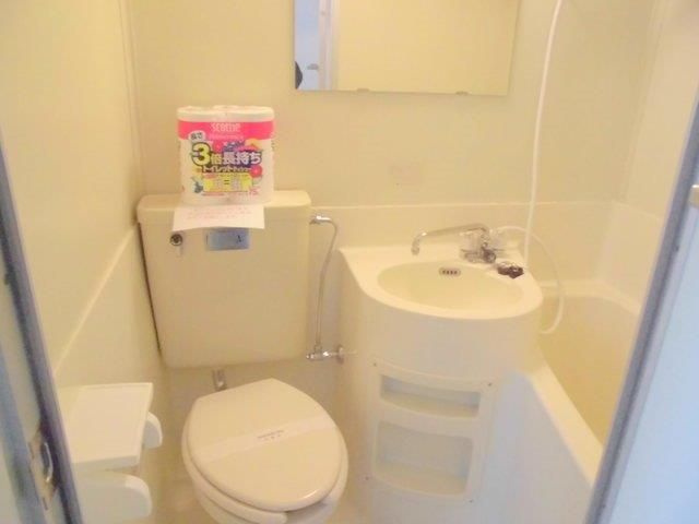 スカイコート渋谷の浴室