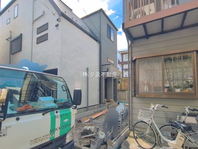 《仲介手数料無料》杉並区南荻窪３丁目31-25新築一戸建て