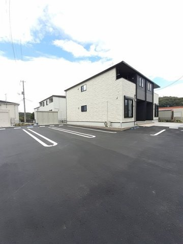 ミモザの駐車場|駐車場です