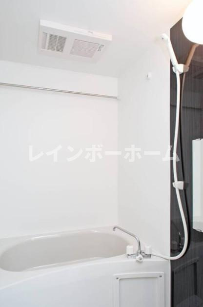 レオ四拾六番館の浴室|お風呂で日々の疲れを落としましょう