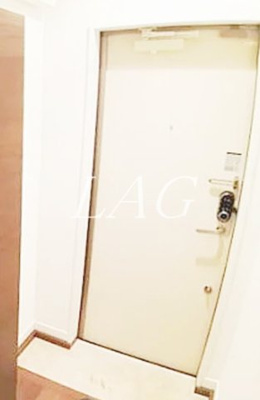 【玄関】 | CASA二子新地 | 玄関です。