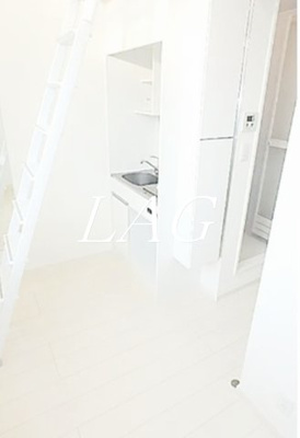【居間・リビング】 | アミティエ東小岩 | 洋室のお部屋です。