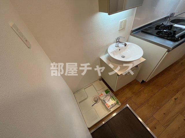 パルティール上前津の玄関