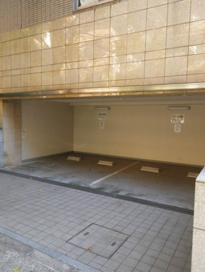 ☆当店では仲介手数料が半額以下☆