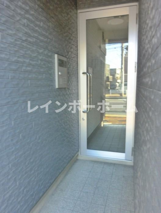 シャンテ堀切菖蒲園Ⅱのエントランス