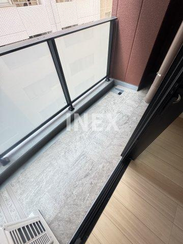 横浜市中区相生町１丁目の賃貸マンションのバルコニー