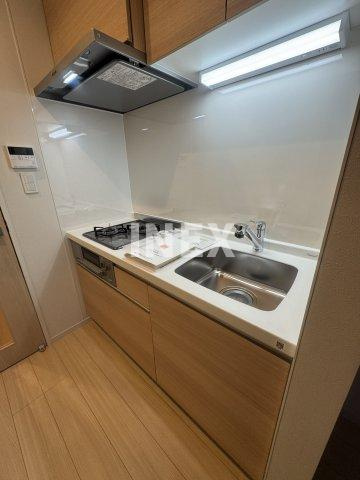 横浜市中区相生町１丁目の賃貸マンションのキッチン