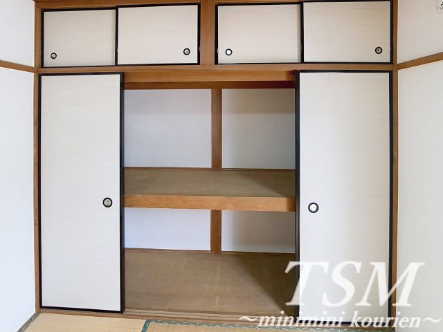 寝屋川市石津元町貸家の収納