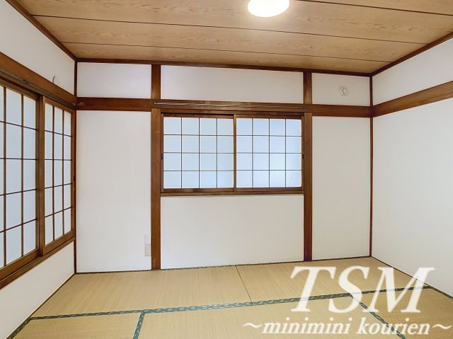 寝屋川市石津元町貸家の寝室