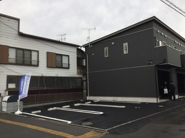 A's Garageの駐車場