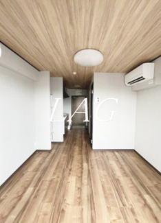 【居間・リビング】 | ＲｅＤＥＡＬ東長崎 | 洋室のお部屋です。