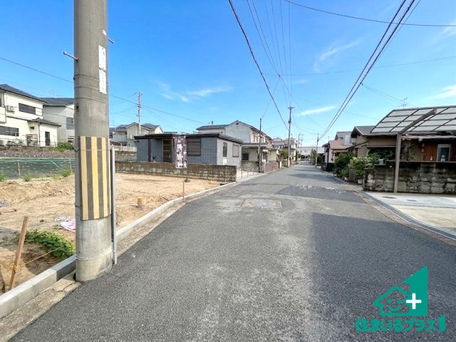 ●19(土)～23(日)現地説明会！　北葛城郡王寺町畠田　新築一戸建ての前面道路含む現地写真|周辺は閑静な住宅街です。前面道路もしっかりと有りますので車の出し入れも安心ですよ！