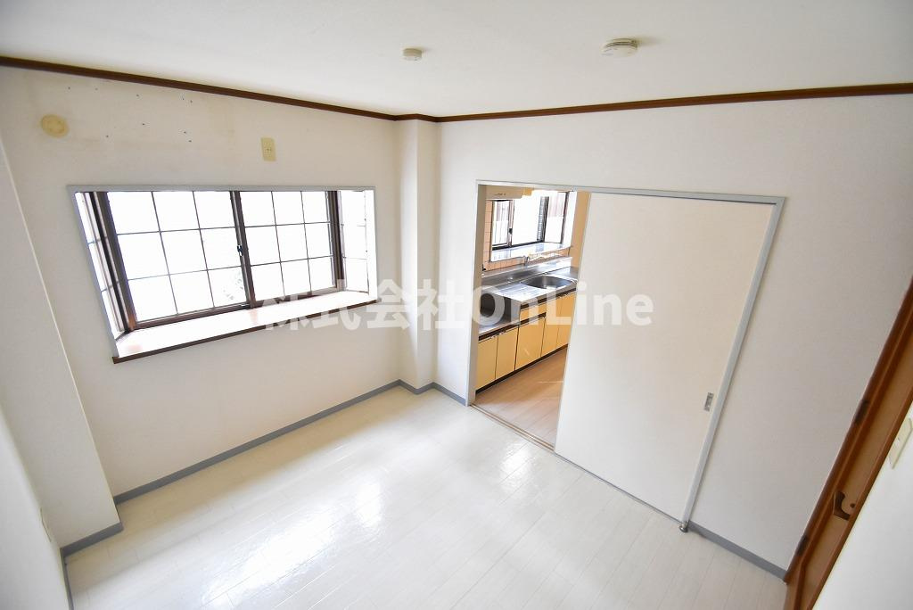 八尾市山本高安町２丁目の賃貸マンションの子供部屋