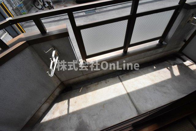八尾市山本高安町２丁目の賃貸マンションのバルコニー
