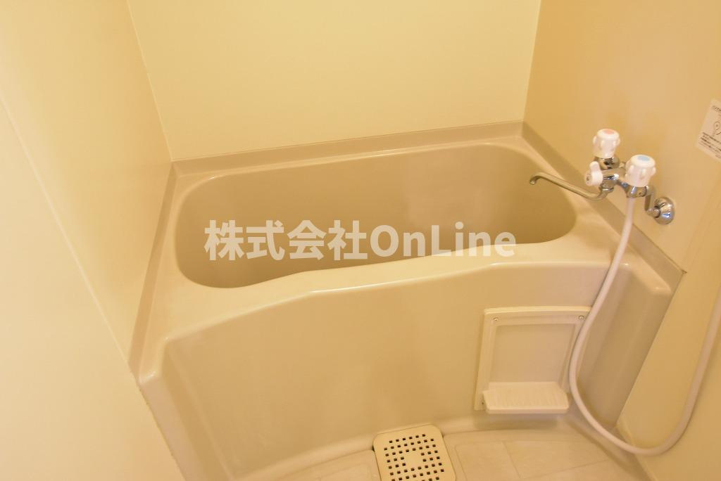 八尾市山本高安町２丁目の賃貸マンションの浴室