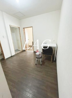 【居間・リビング】 | アパート　北区岸町 | 洋室のお部屋です。