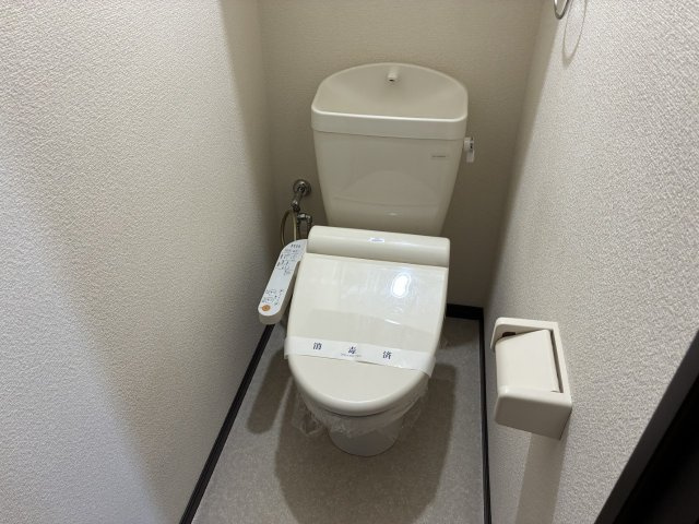 サンリット富合のトイレ|※同タイプの部屋写真です