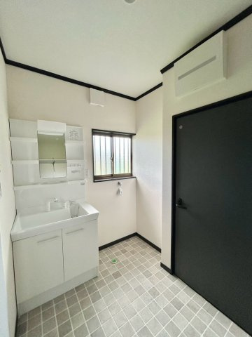 阿保中古戸建て(乙159-8)の洗面所