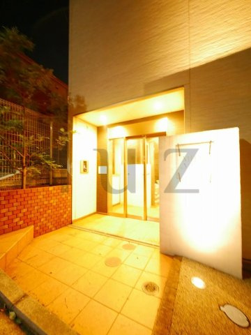 ミハス三ツ沢下町のエントランス