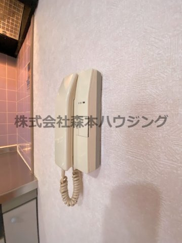 【セキュリティ】 | 　グランドヴィラ門真 | ※同タイプ別室の写真を使用しています。
　設備内容や色調など相違がある場合は実際のお部屋の現状優先となります。