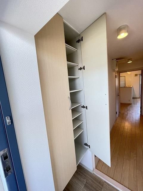エルフィオーレの収納