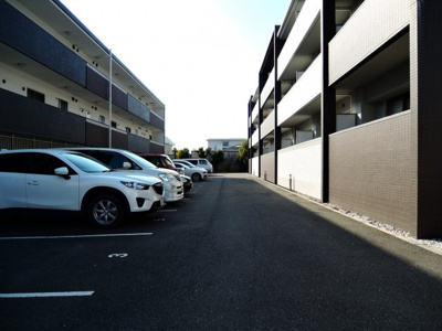 【駐車場】 | パークヒルズ高槻