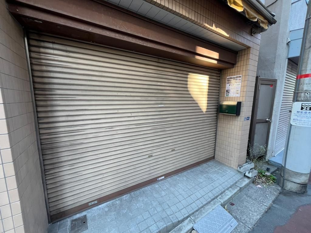 若林ビルの外観