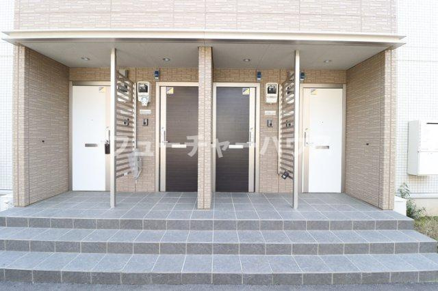 プレアデス見川　Ｆのエントランス
