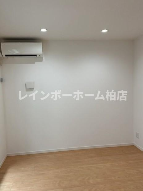 特典：仲介手数料が50％OFFです‼の洋室|個人の部屋や寝室として使える洋室です