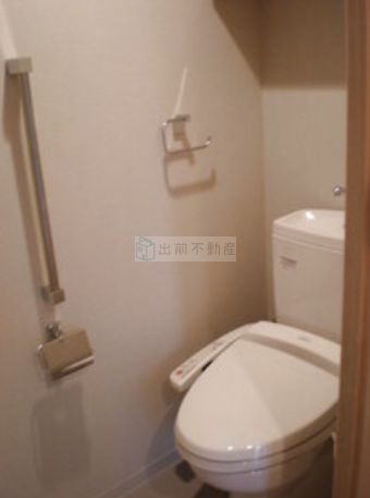 豊島区高松１丁目の賃貸マンションのトイレ
