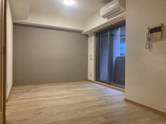 【居間・リビング】 | スペーシア三軒茶屋弐番館