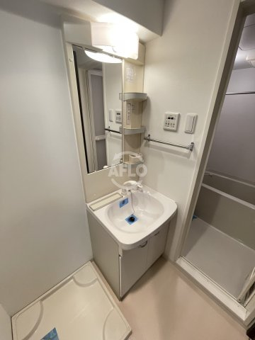 ジュネーゼみなと弁天町の独立洗面台|ジュネーゼみなと弁天町　独立洗面台