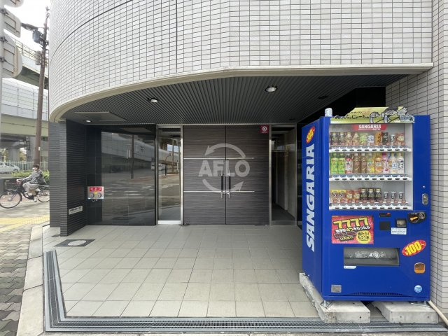 ジュネーゼみなと弁天町のその他共用部分|ジュネーゼみなと弁天町　エントランス