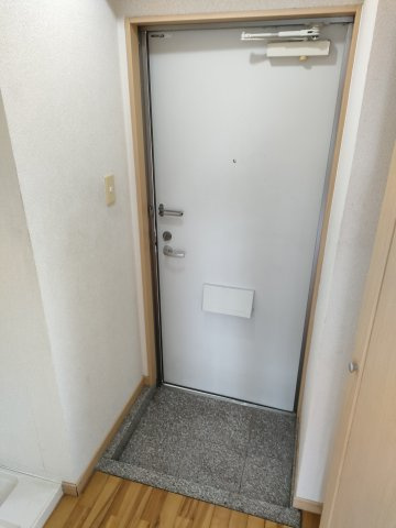 タウンヒル北口の玄関